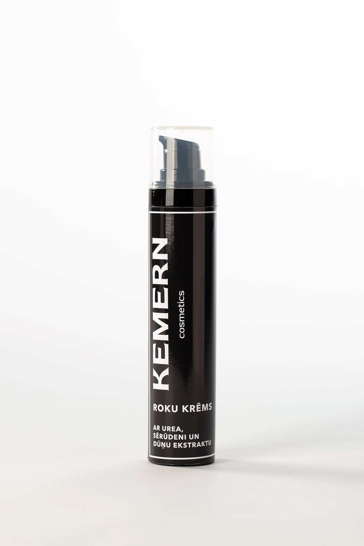 Mud hand cream